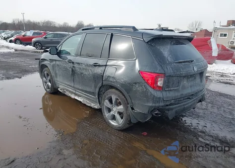 2021 Honda Passport Awd Touring z USA, uszkodzony, nr VIN 5FNYF8H96MB010784